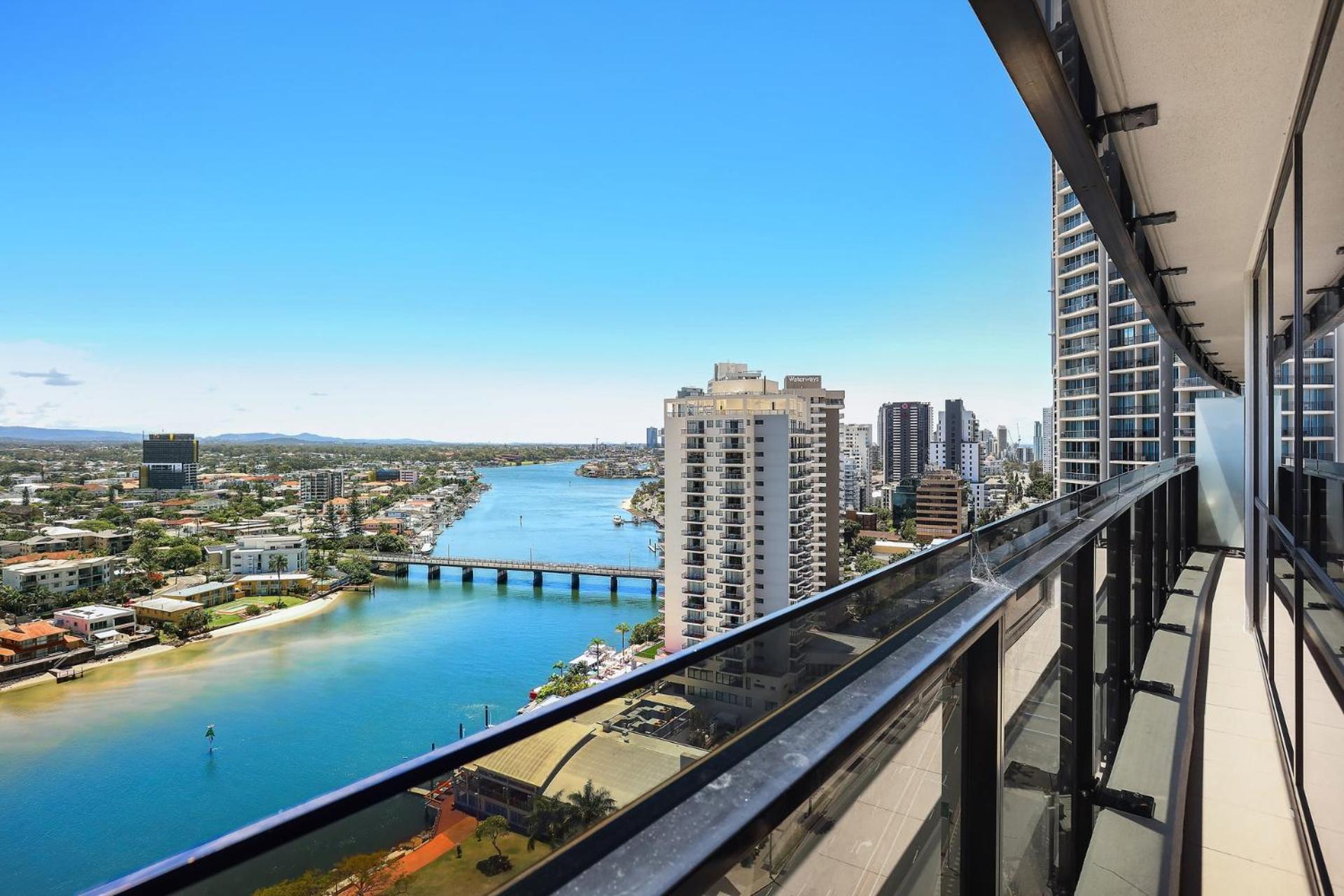 Circle On Cavill 2, 3, 4 & 5 Bedroom Skyhomes & Sub Penthouses By Gold Coast Holidays Exteriör bild