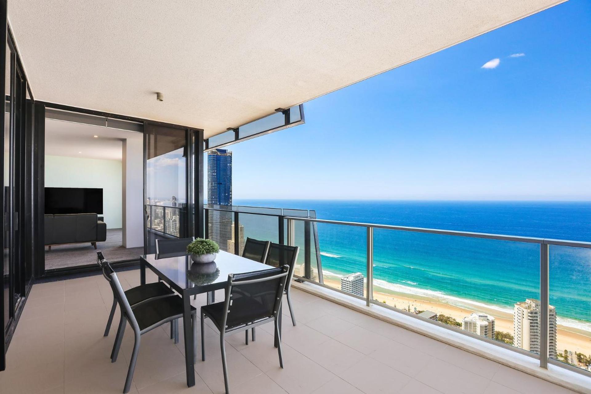 Circle On Cavill 2, 3, 4 & 5 Bedroom Skyhomes & Sub Penthouses By Gold Coast Holidays Exteriör bild