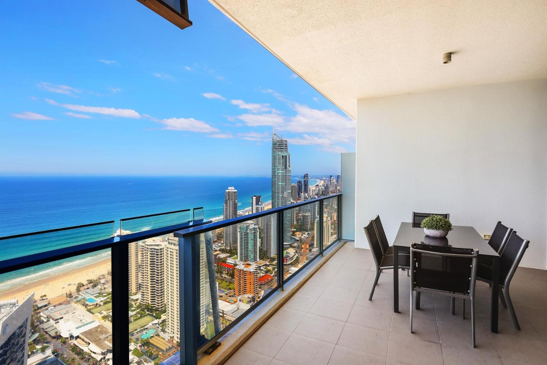 Circle On Cavill 2, 3, 4 & 5 Bedroom Skyhomes & Sub Penthouses By Gold Coast Holidays Exteriör bild