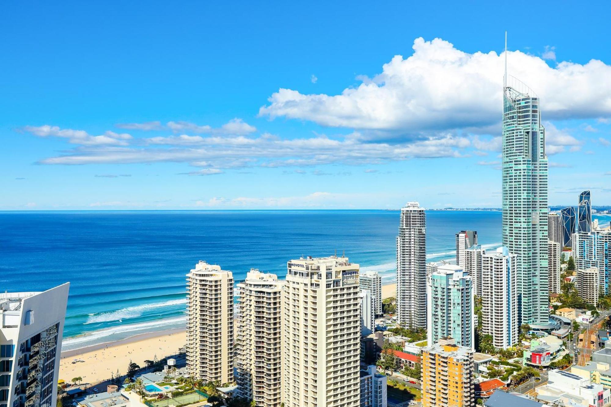 Circle On Cavill 2, 3, 4 & 5 Bedroom Skyhomes & Sub Penthouses By Gold Coast Holidays Exteriör bild