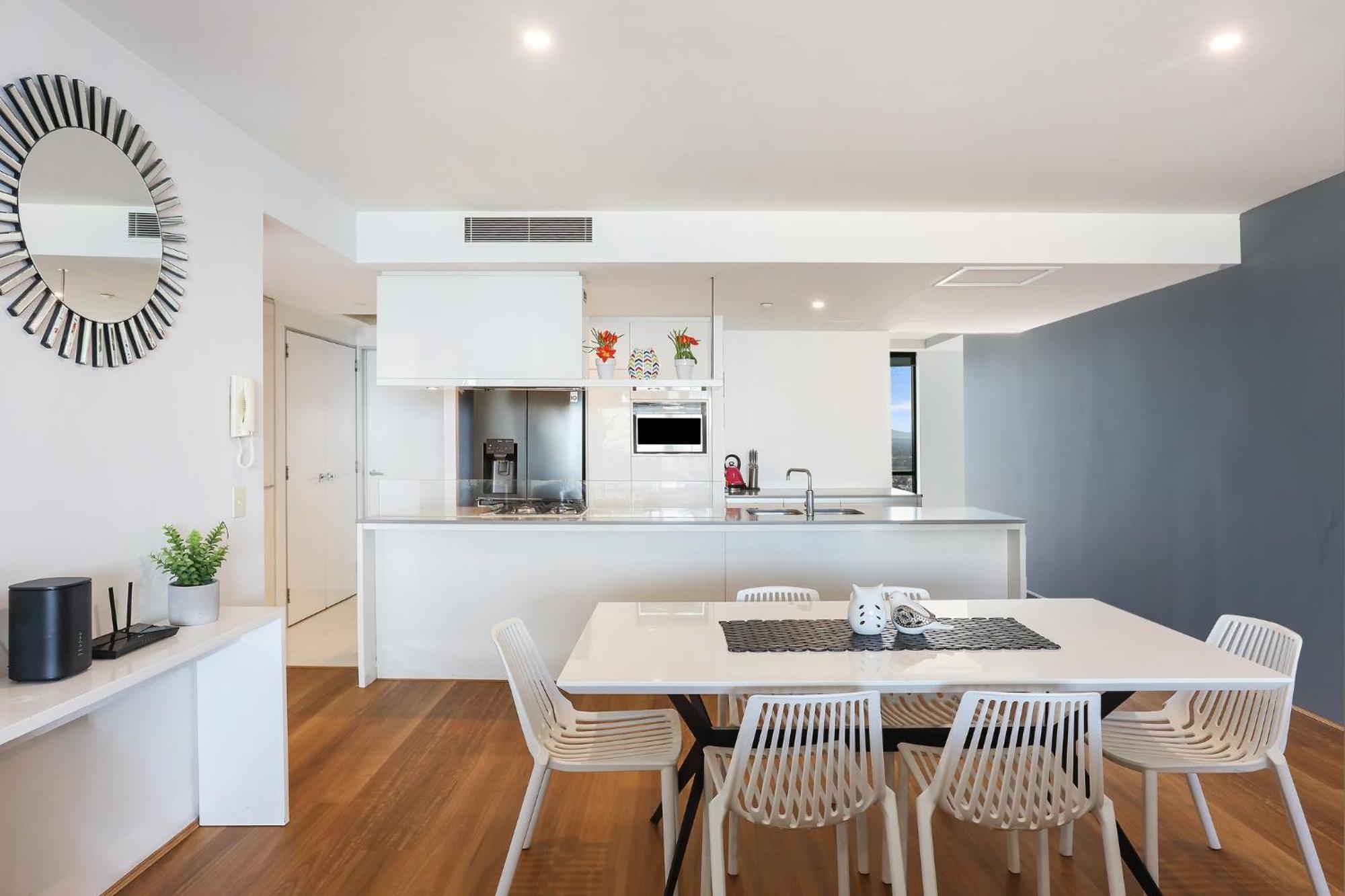 Circle On Cavill 2, 3, 4 & 5 Bedroom Skyhomes & Sub Penthouses By Gold Coast Holidays Exteriör bild